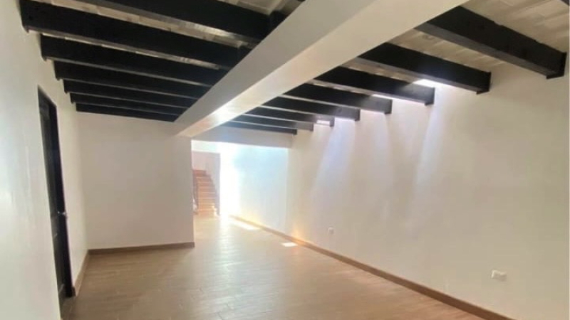 VS094 00005 VS094 00005